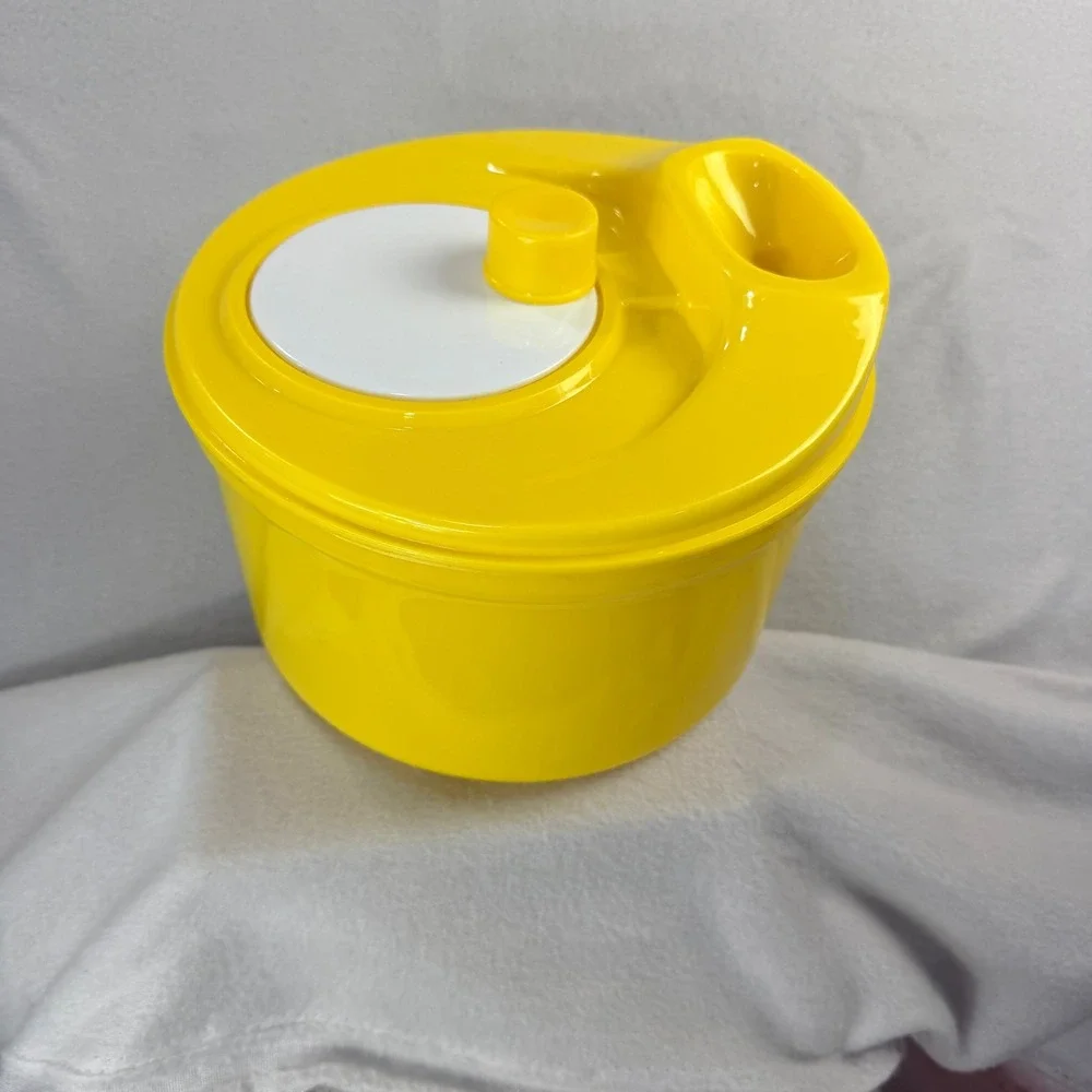 Vintage Yellow Salad Spinner Manual Hand Crank Vegetable Lettuce Dryer Retro 70s